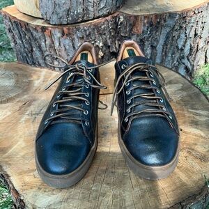 Thursday Men’s Tennis Shoes 11 Coffee